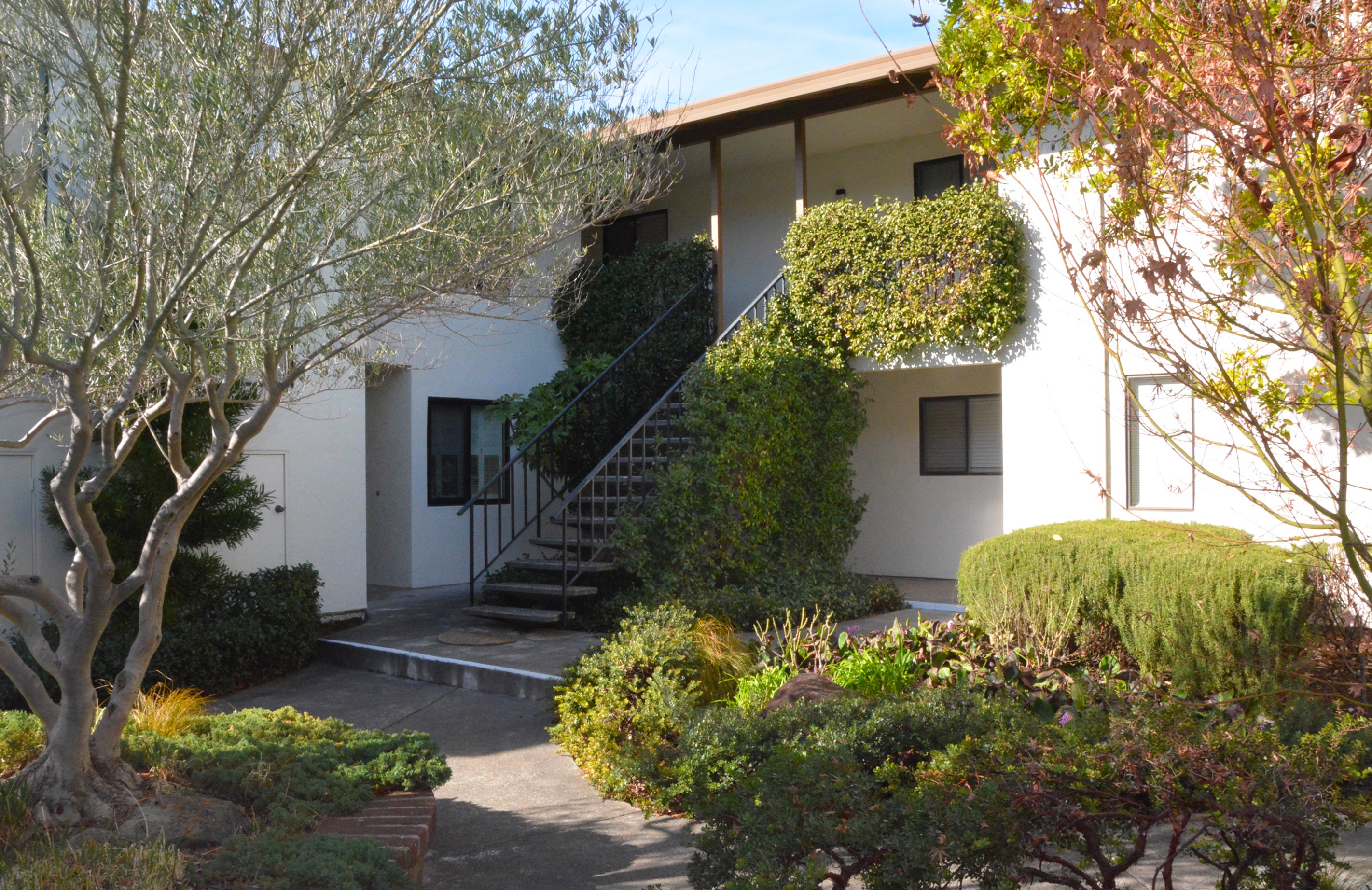 225 2nd Street East #22, Sonoma Photo