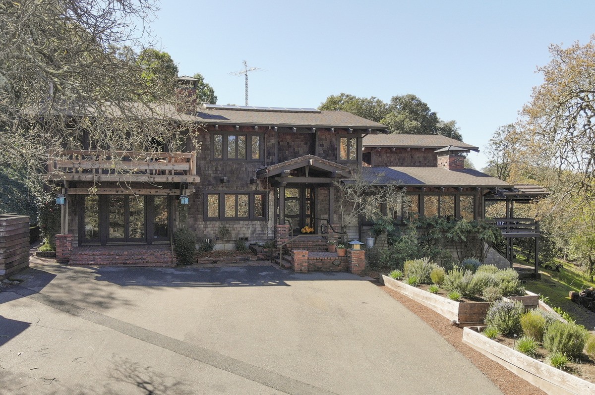860 Warm Springs Road Image #0